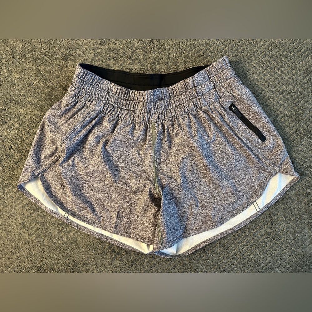 lululemon tracker shorts, size 8